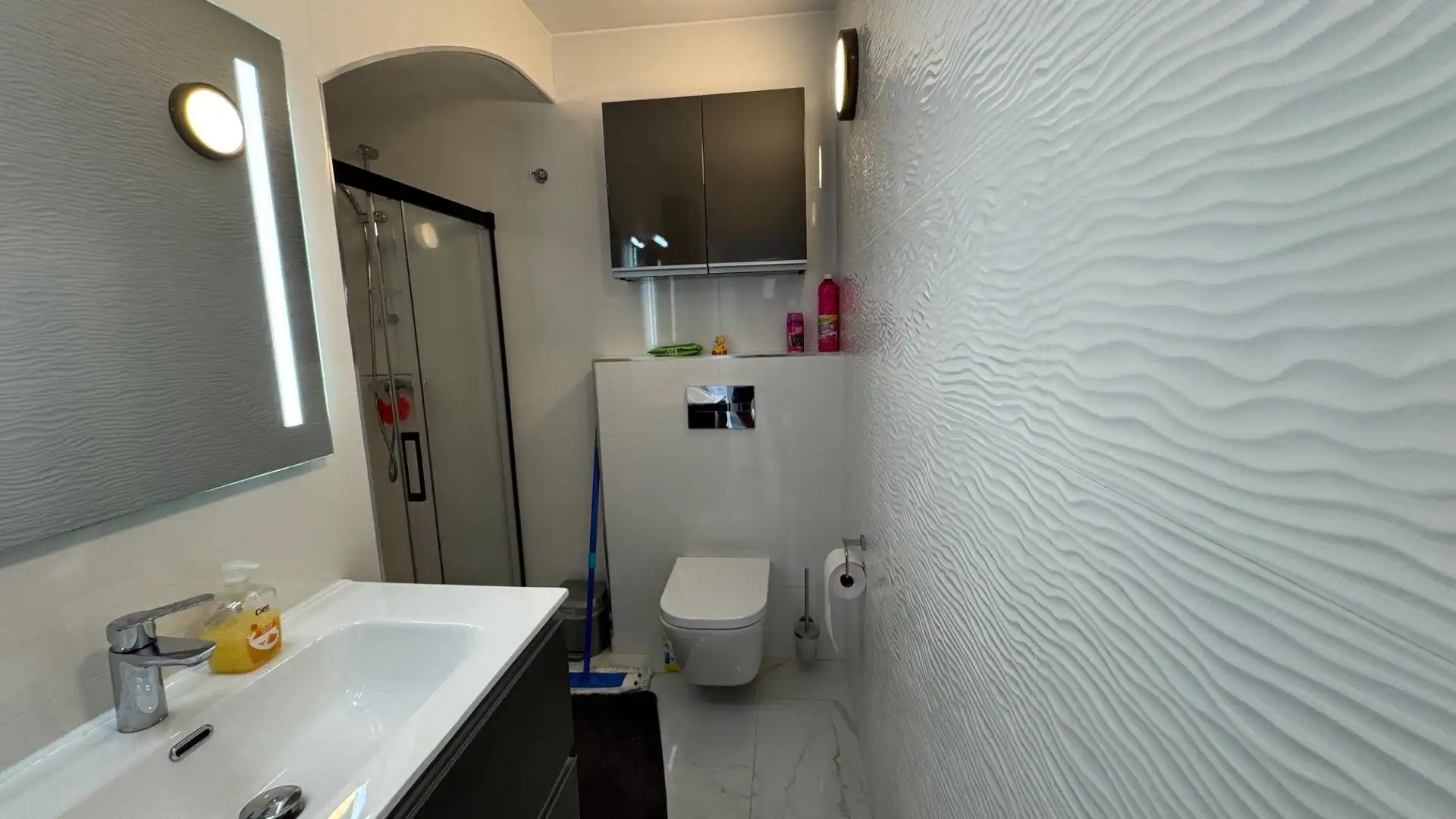 Bathroom of Detached homes for sale in Benidorm  with Air Conditioner, Private garden and Terrace