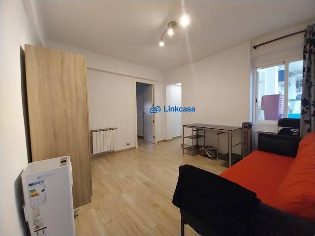 Piso en Venta en Calle TEODOREDO en San Isidro
