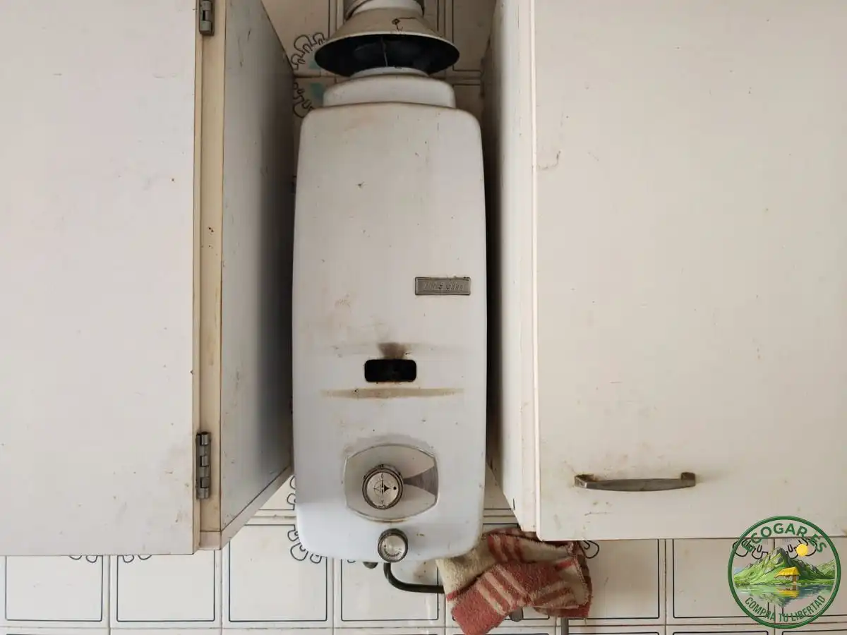 Cuina de Casa o xalet en venda en Castropodame amb Jardí privat i Traster