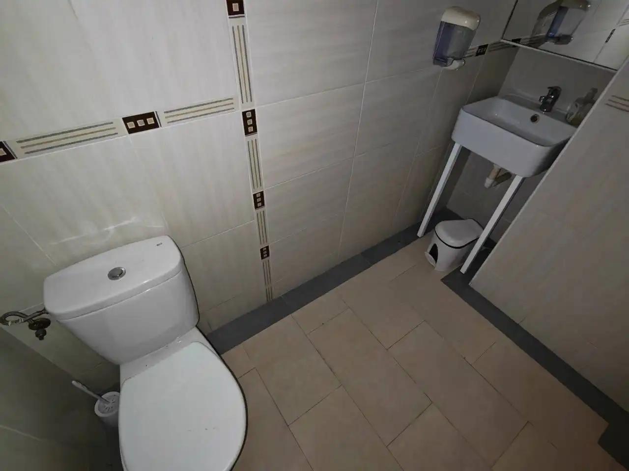 Business premises for sale in Paseo CALETILLA 4, imagen 20