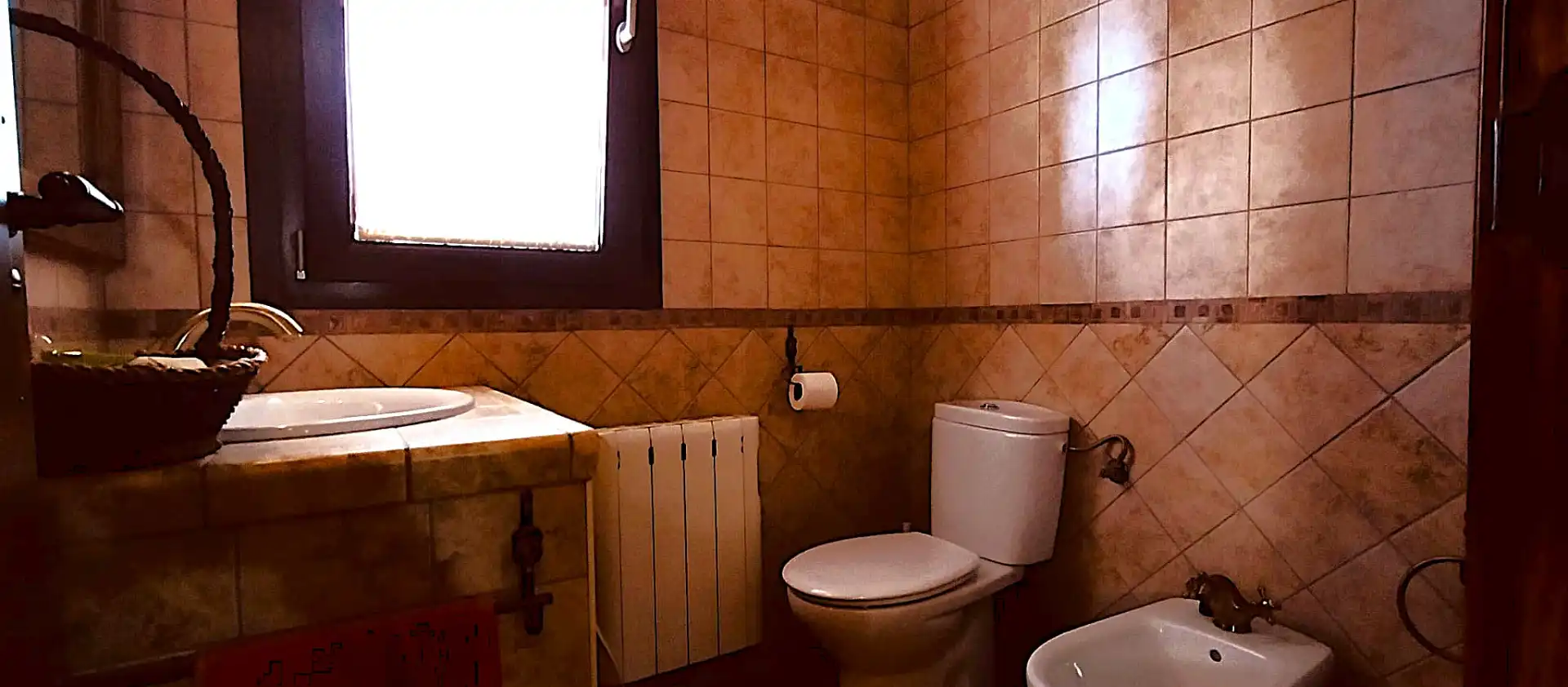 Badezimmer von Country house zum Verkauf in Barrado mit Heizung, Möbliert und Waschmaschine