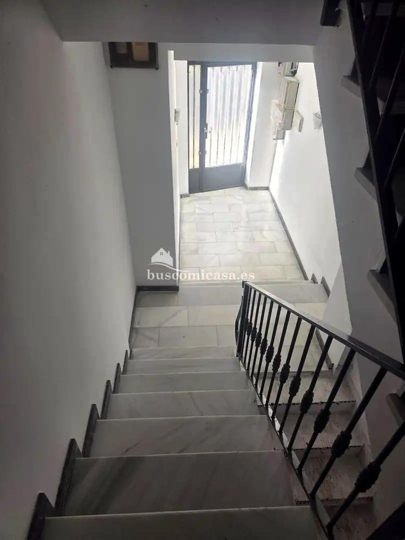 Piso en venta en Torredonjimeno con Terraza y Balcón