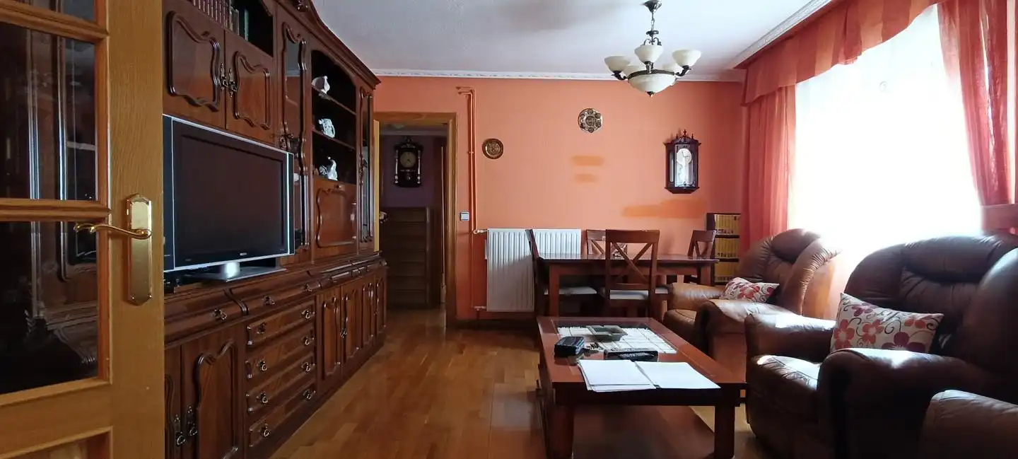 Piso en venta en Calle Miguel Hernández, Armunia