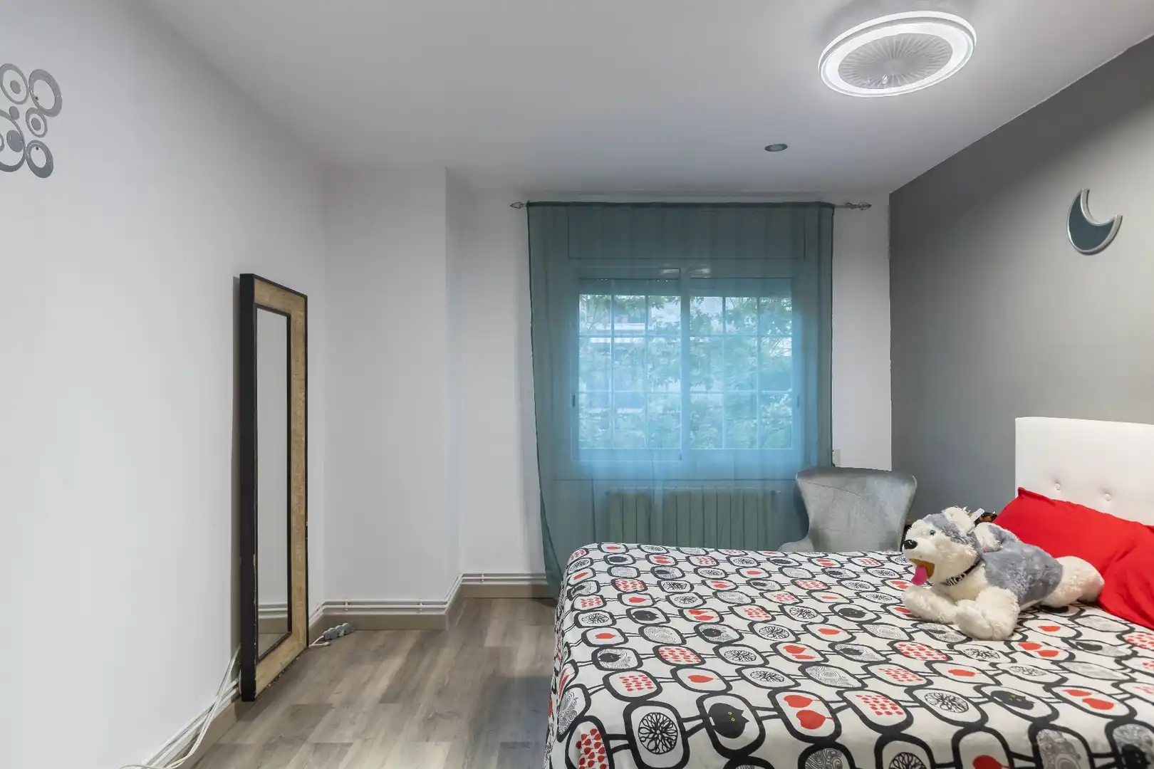 Bedroom of Flat for sale in Can Borrell