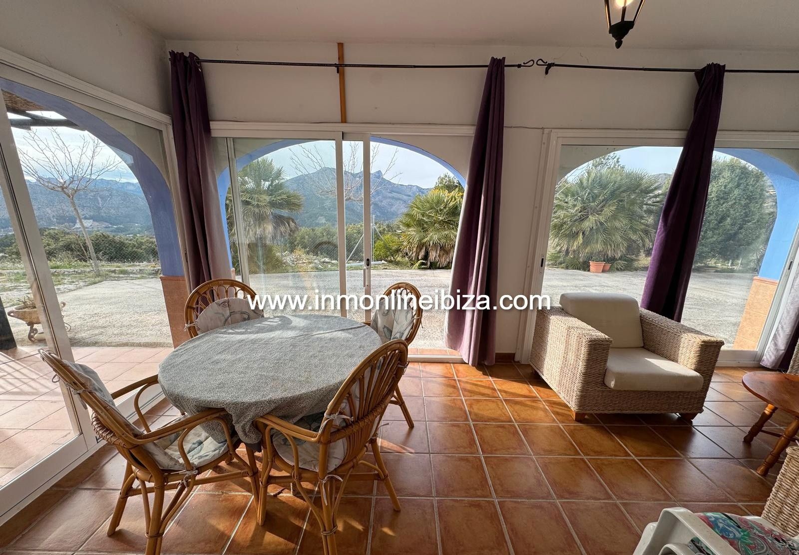 Jardí de Finca rústica de lloguer en Tàrbena amb Terrassa, Moblat i Forn