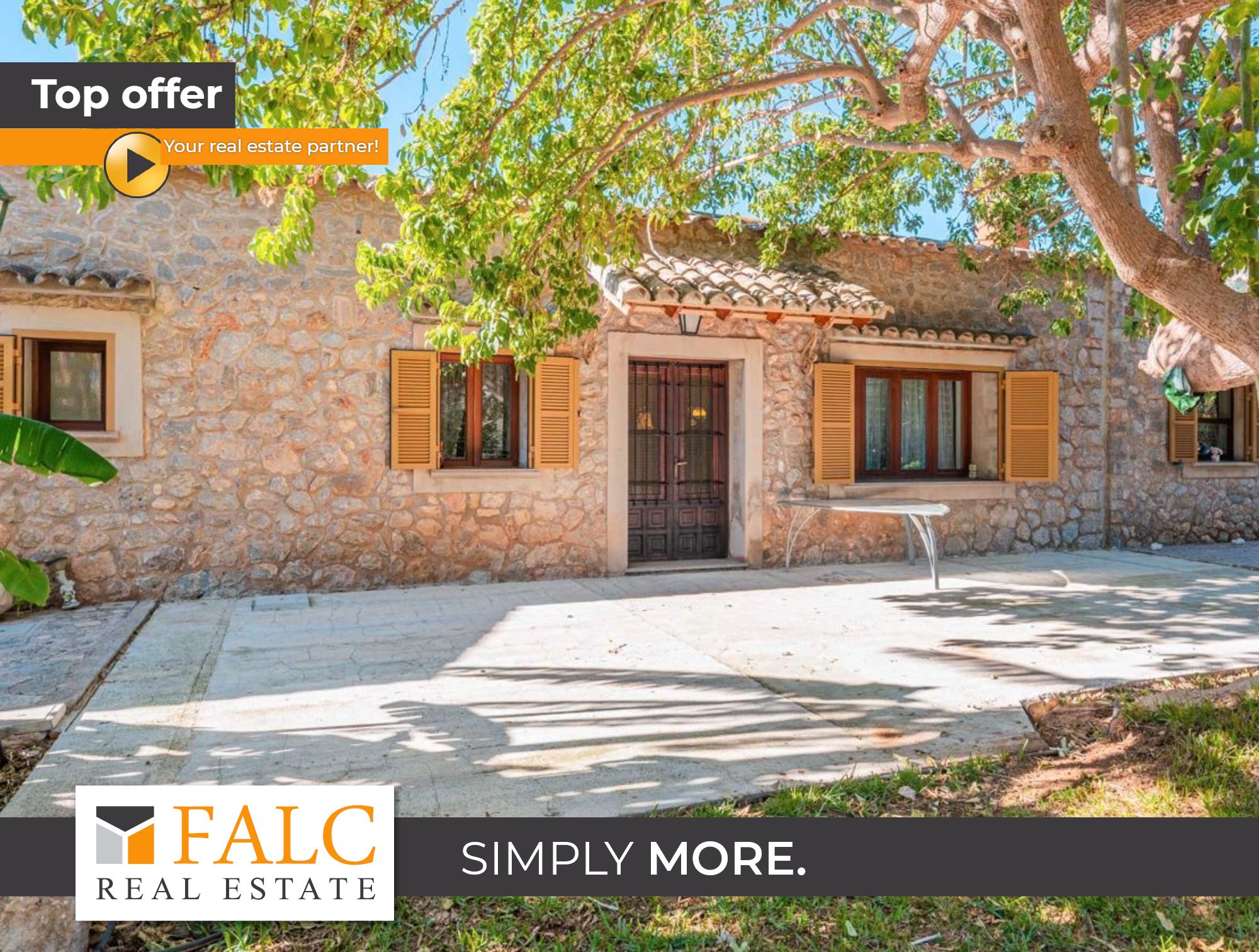 Vista exterior de Casa o xalet en venda en Valldemossa amb Jardí privat