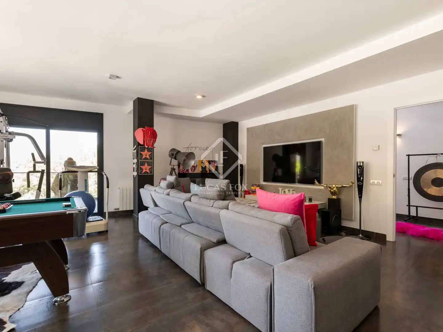Sala de estar de Casa o chalet en venta en Sant Cugat del Vallès con Aire acondicionado, Calefacción y Jardín privado