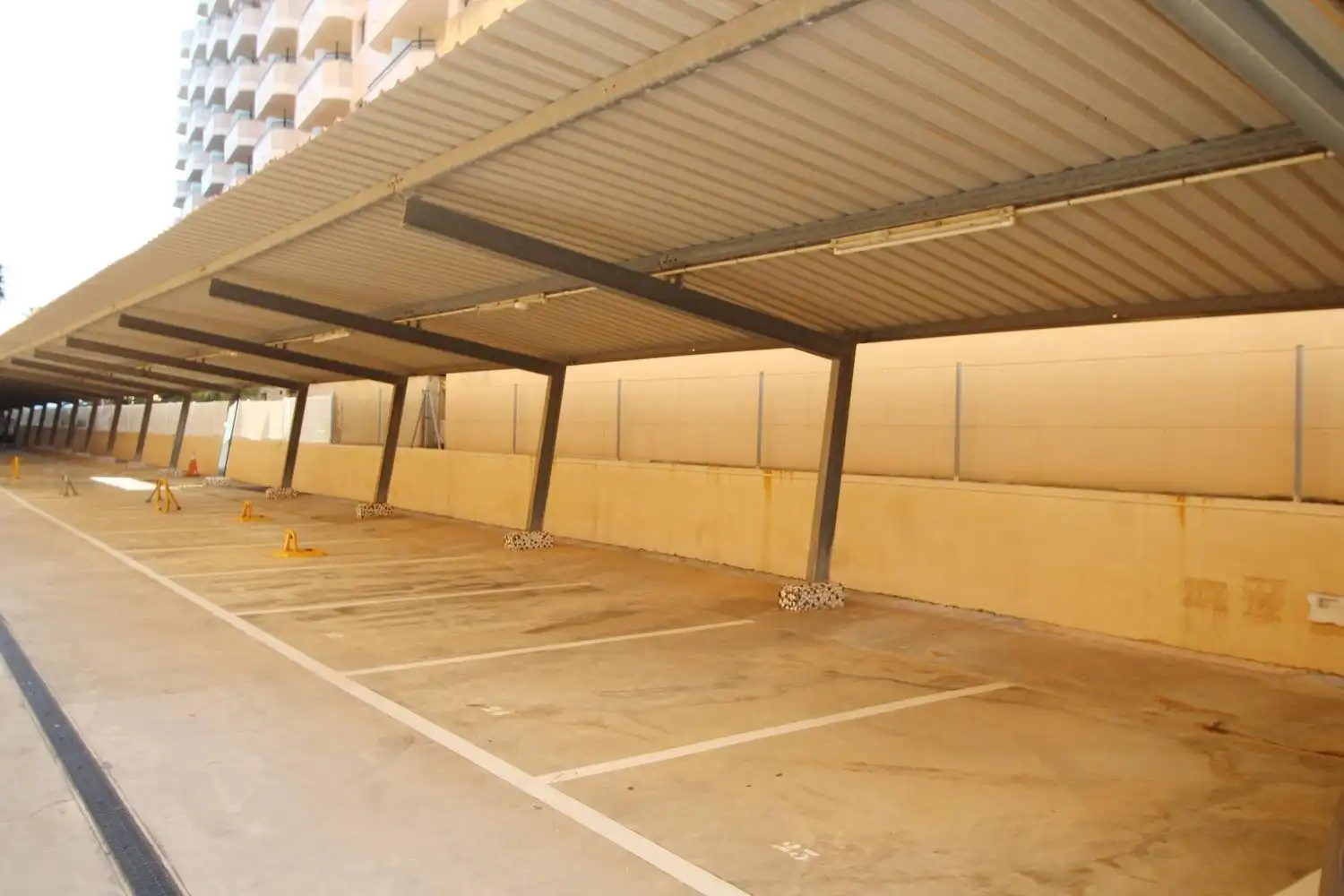 Parking de Apartamento en venta en Oropesa del Mar / Orpesa con Aire acondicionado, Jardín privado y Terraza