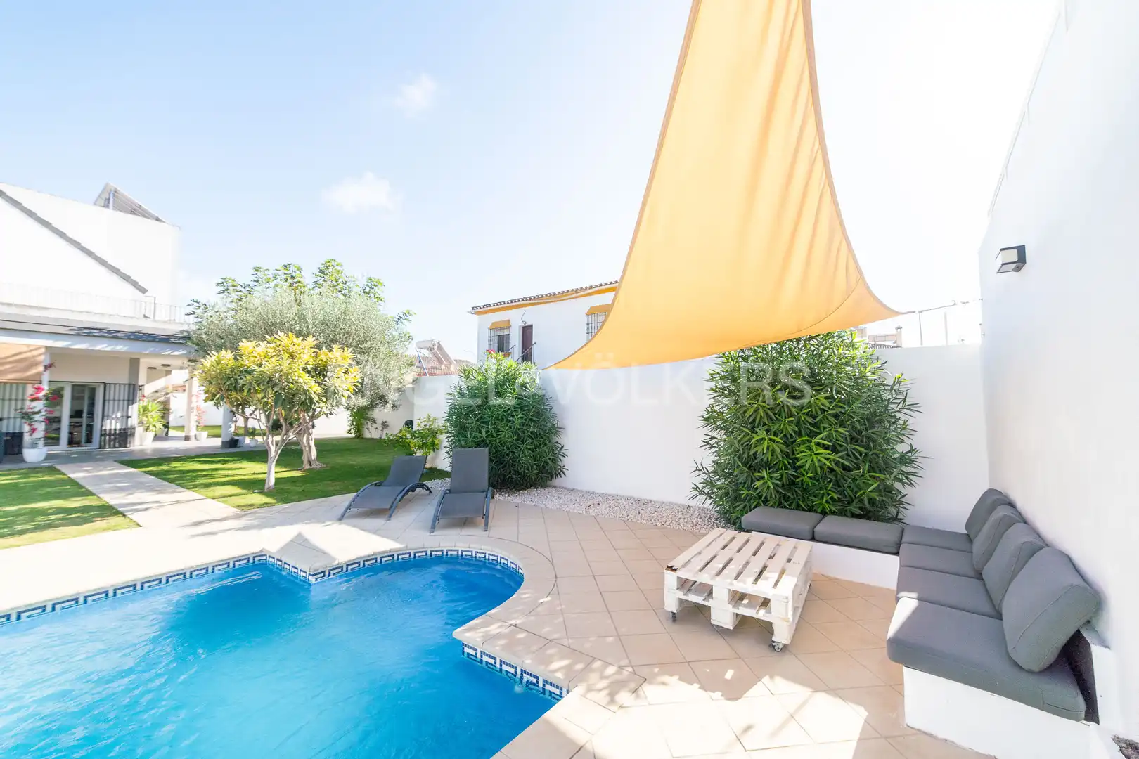 Piscina de Casa o xalet en venda en San Fernando amb Calefacció, Jardí privat i Terrassa