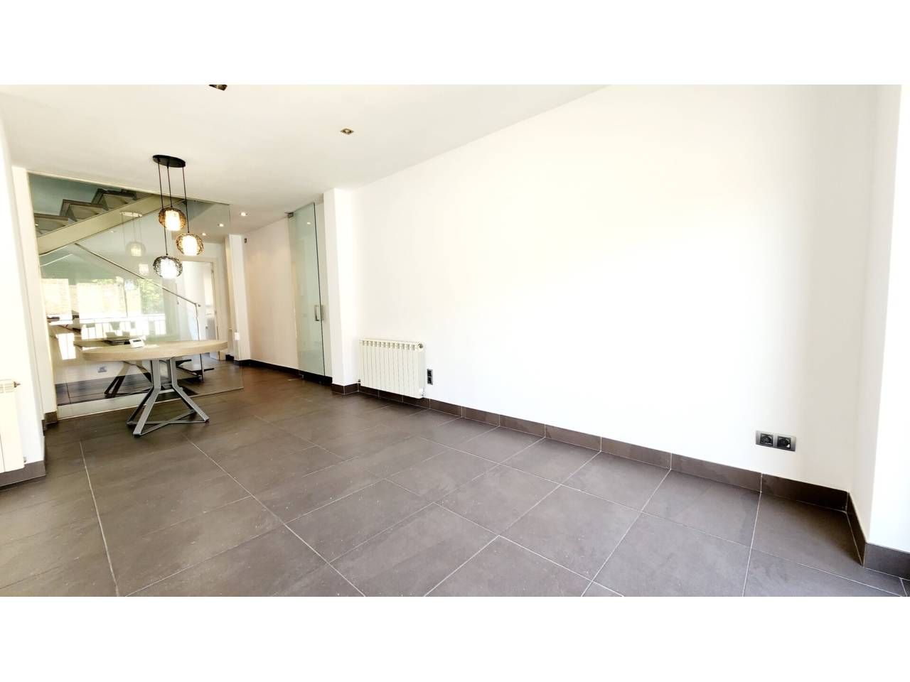 Casa adosada en venta en Sabadell con Aire acondicionado, Calefacción y Terraza