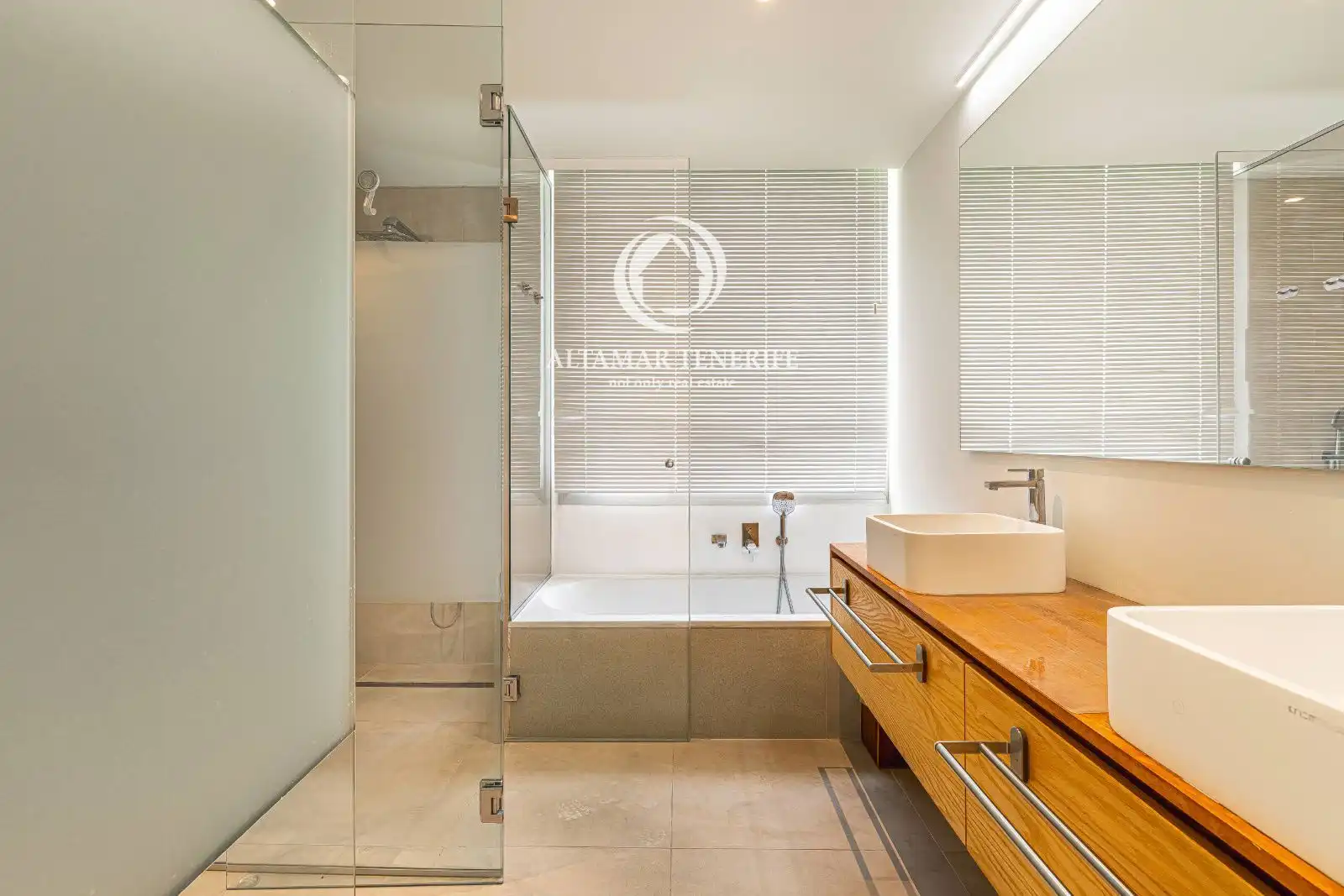 Baño de Casa o chalet de alquiler en Guía de Isora con Terraza, Trastero y Piscina