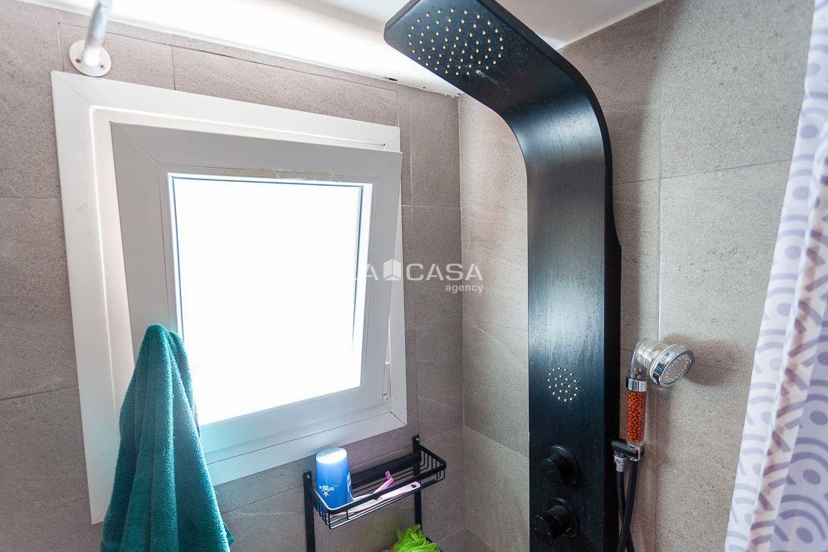 Bathroom of Flat for sale in  Barcelona Capital