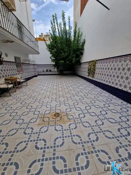 House with terrace for sale in Calle Pérez Galdós, imagen 7