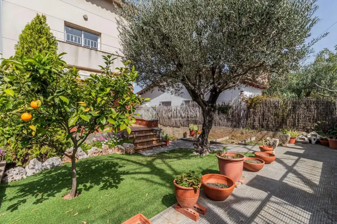Garden of Houses for rent in Sant Cugat del Vallès  with Air Conditioner, Terrace and Balcony