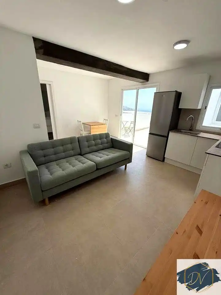 Sala de estar de Ático de alquiler en San Cristóbal de la Laguna con Terraza y Amueblado