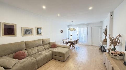 Foto 5 de Casa adosada en venda a Rafelbuñol / Rafelbunyol, Valencia