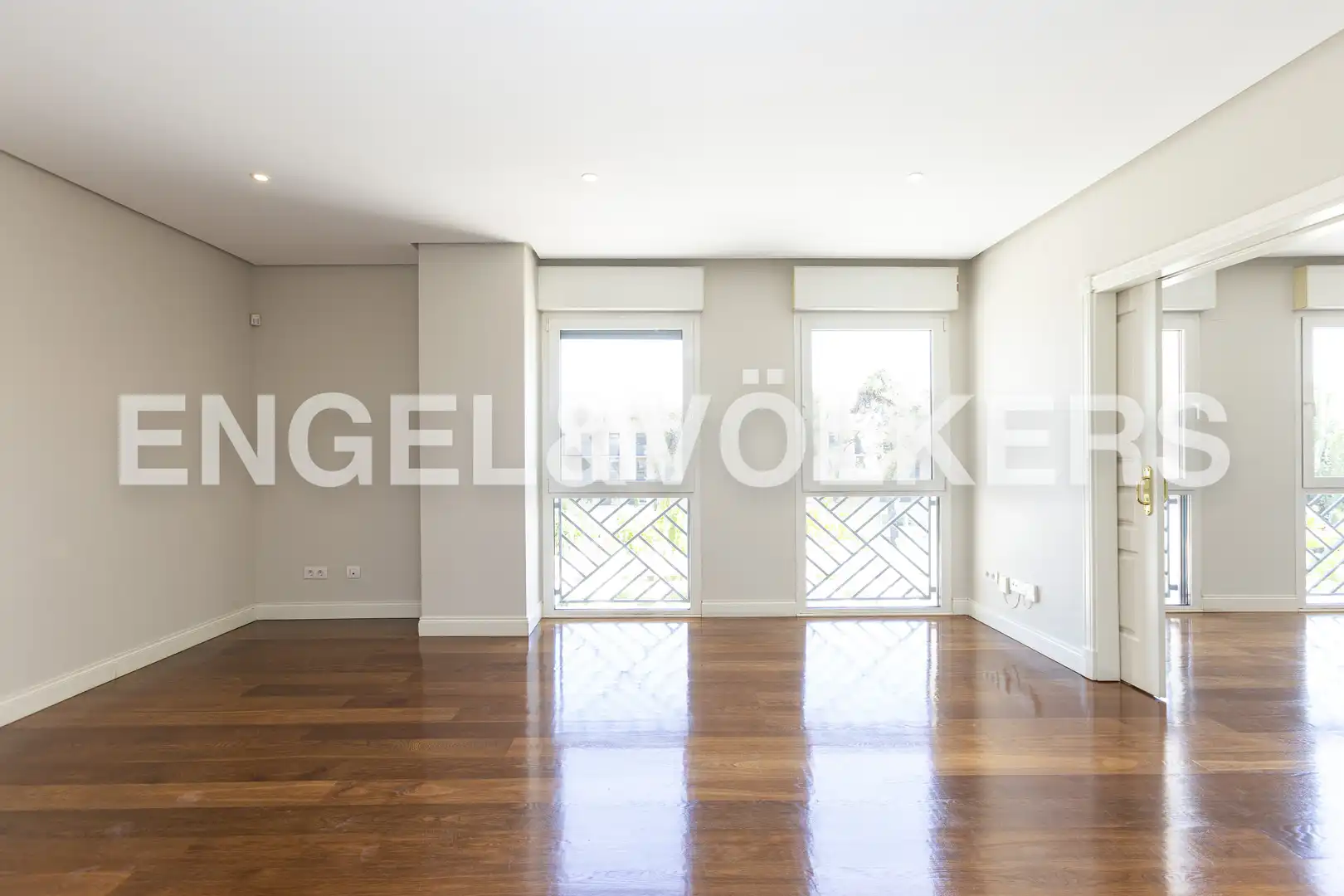Sala de estar de Piso de alquiler en Madrid con Aire acondicionado, Calefacción y Piscina