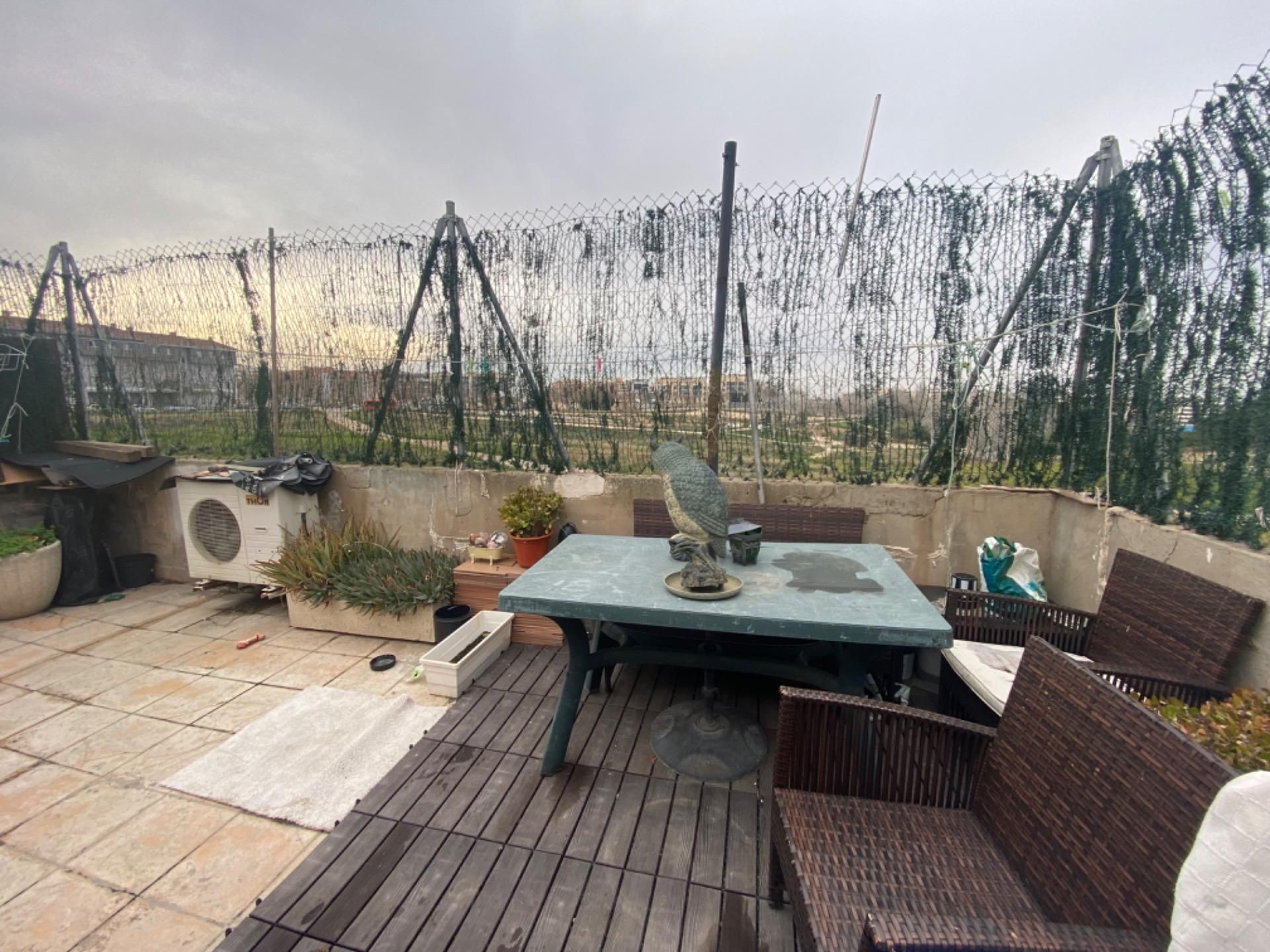 Terrassa de Casa o xalet en venda en  Zaragoza Capital amb Aire condicionat, Calefacció i Terrassa