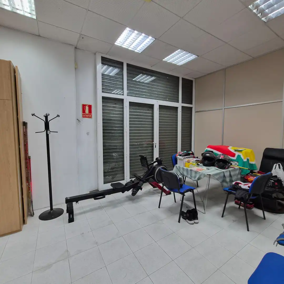 Local comercial en venda a Llevant, imagen 8