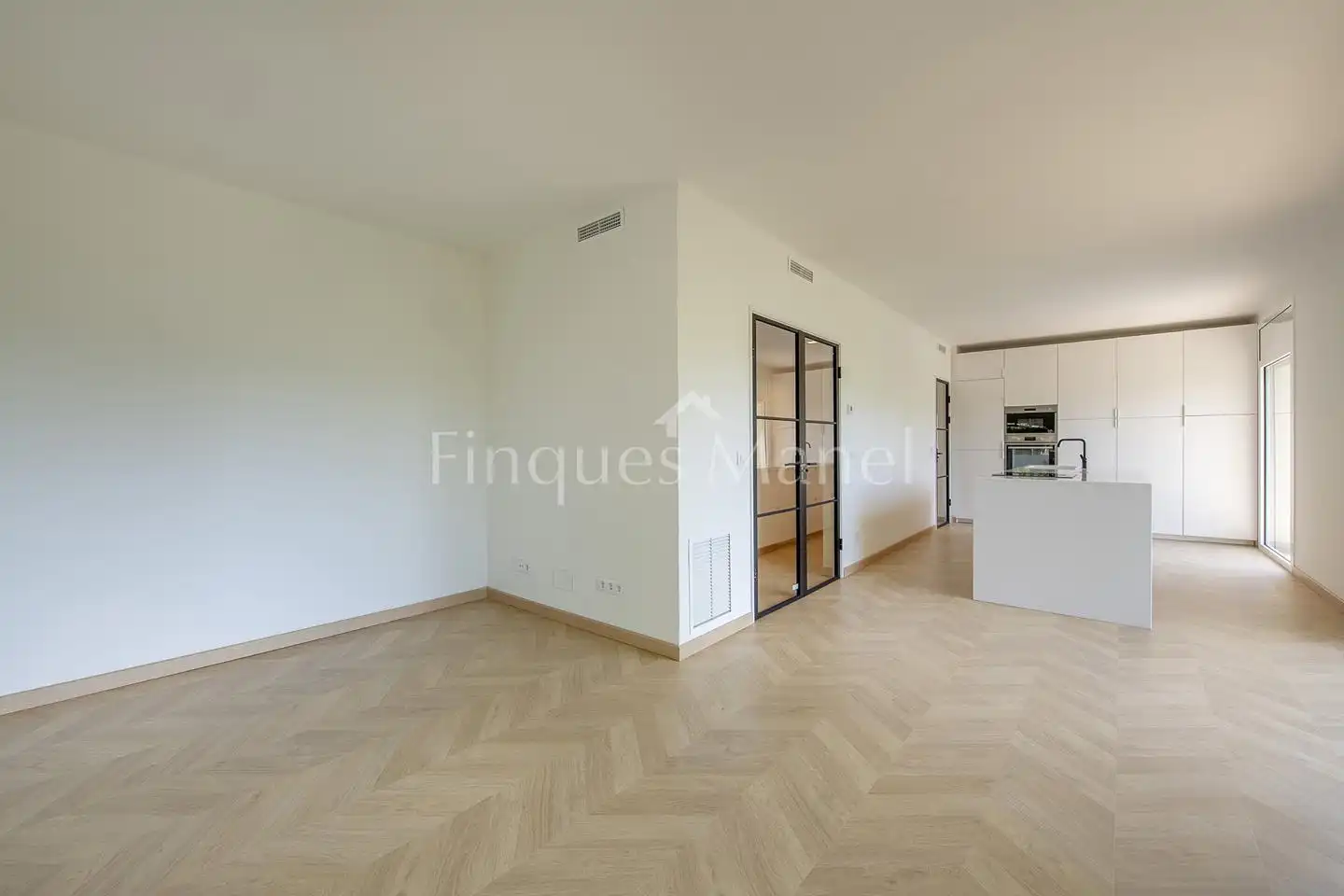 Sala d'estar de Casa o xalet en venda en Banyoles