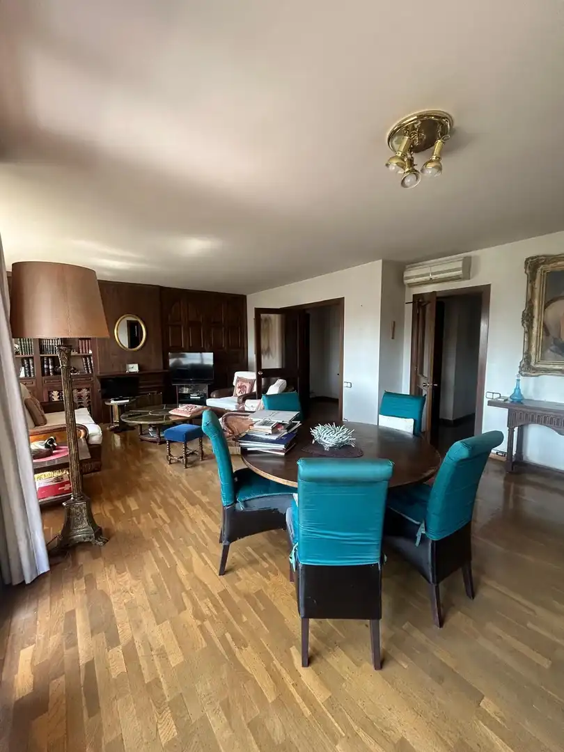 Sala d'estar de Pis en venda en Barcelona amb Calefacció i Traster