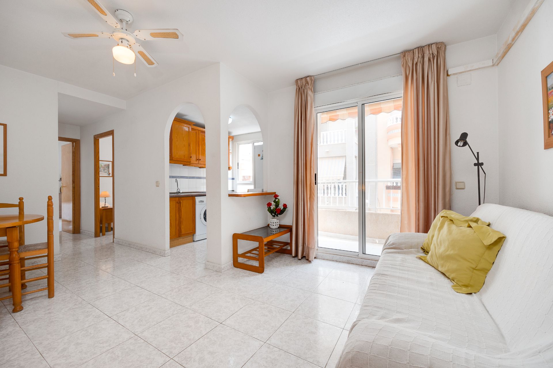 Living room of Apartment for sale in Torrevieja  with Air Conditioner, Heating and Terrace
