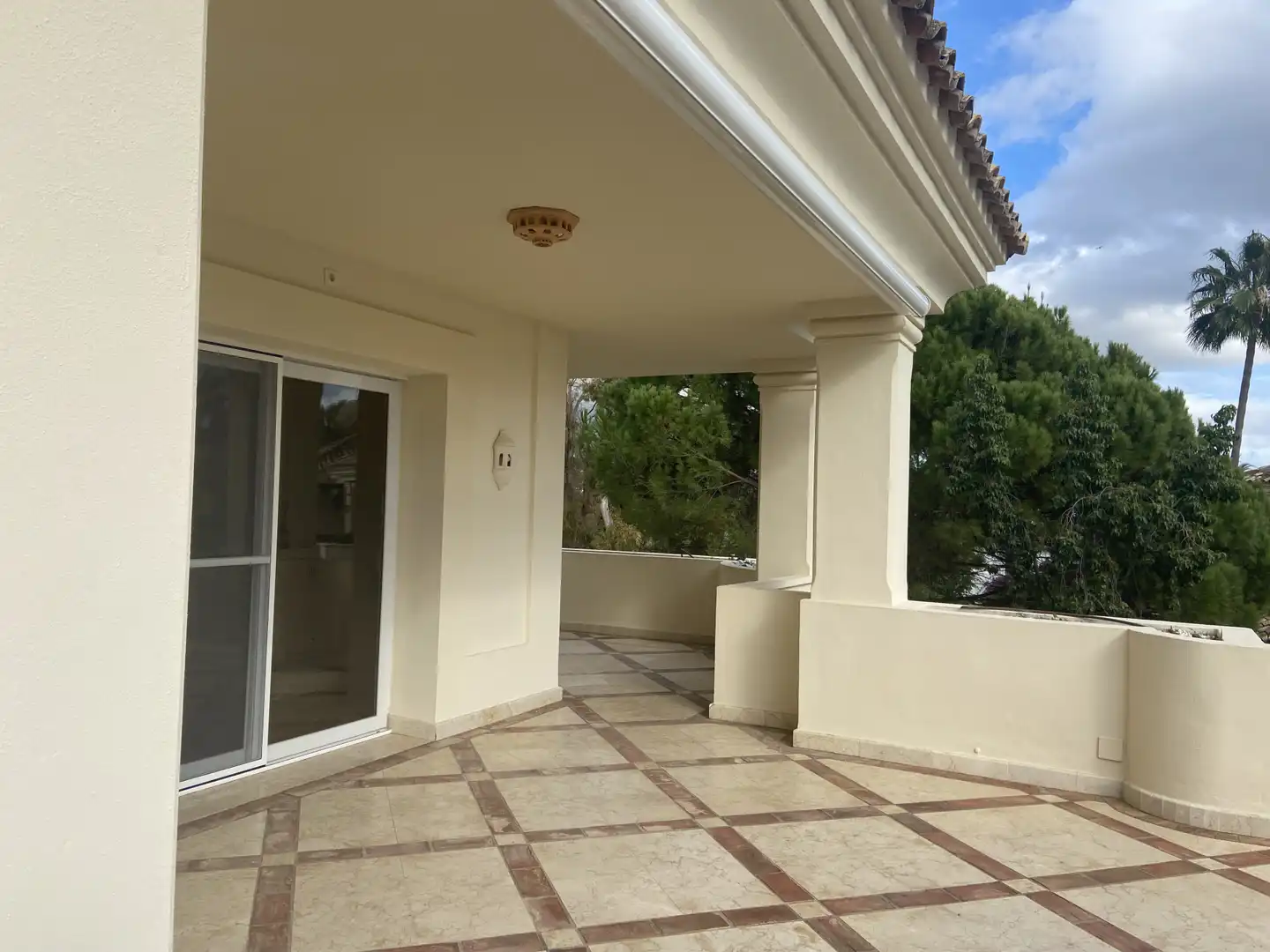 Penthouse with pool for sale in Nueva Andalucía, imagen 14