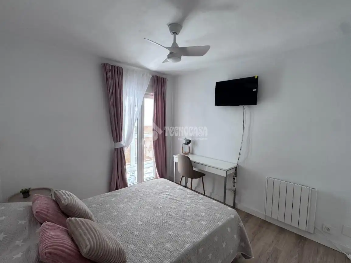 Bedroom of Flat for rent in León Capital   with Heating, Parquet flooring and Terrace
