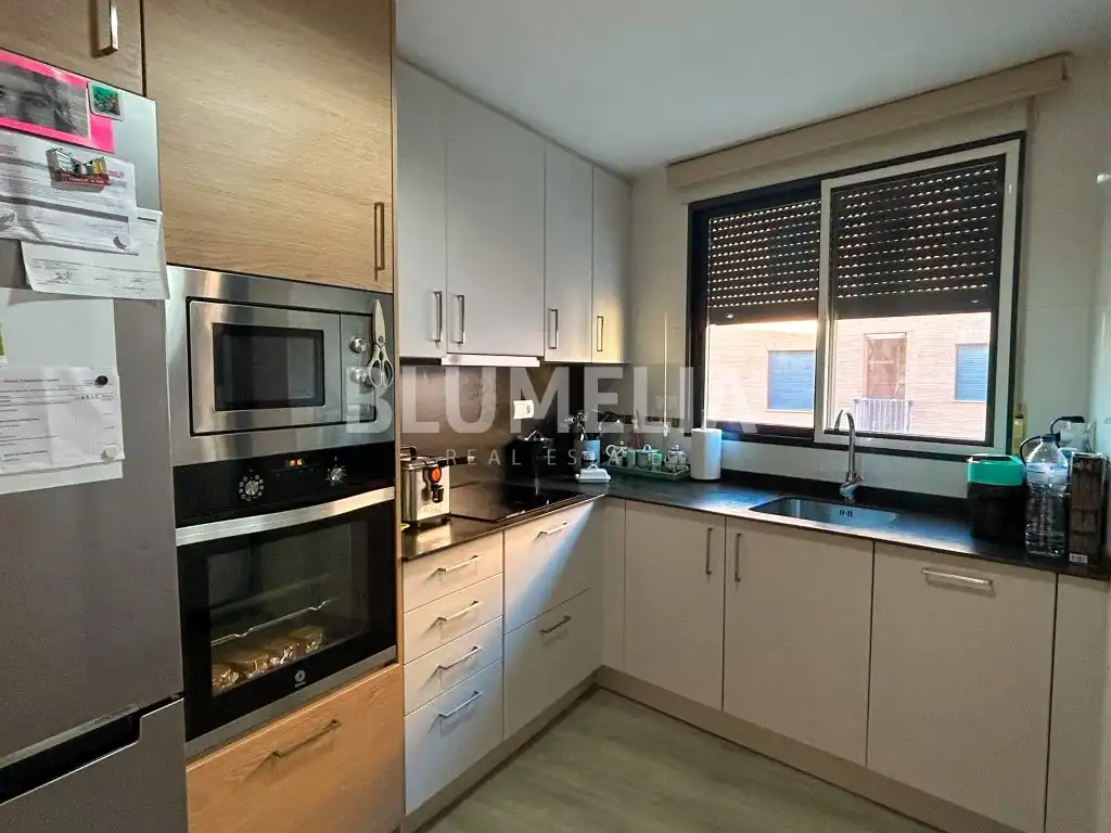 Cocina de Apartamento de alquiler en Dénia con Aire acondicionado, Calefacción y Jardín privado
