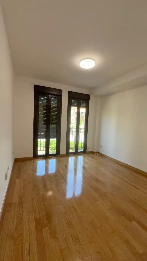 Apartments for rent in Plaza de la Constitución, Velilla de San Antonio