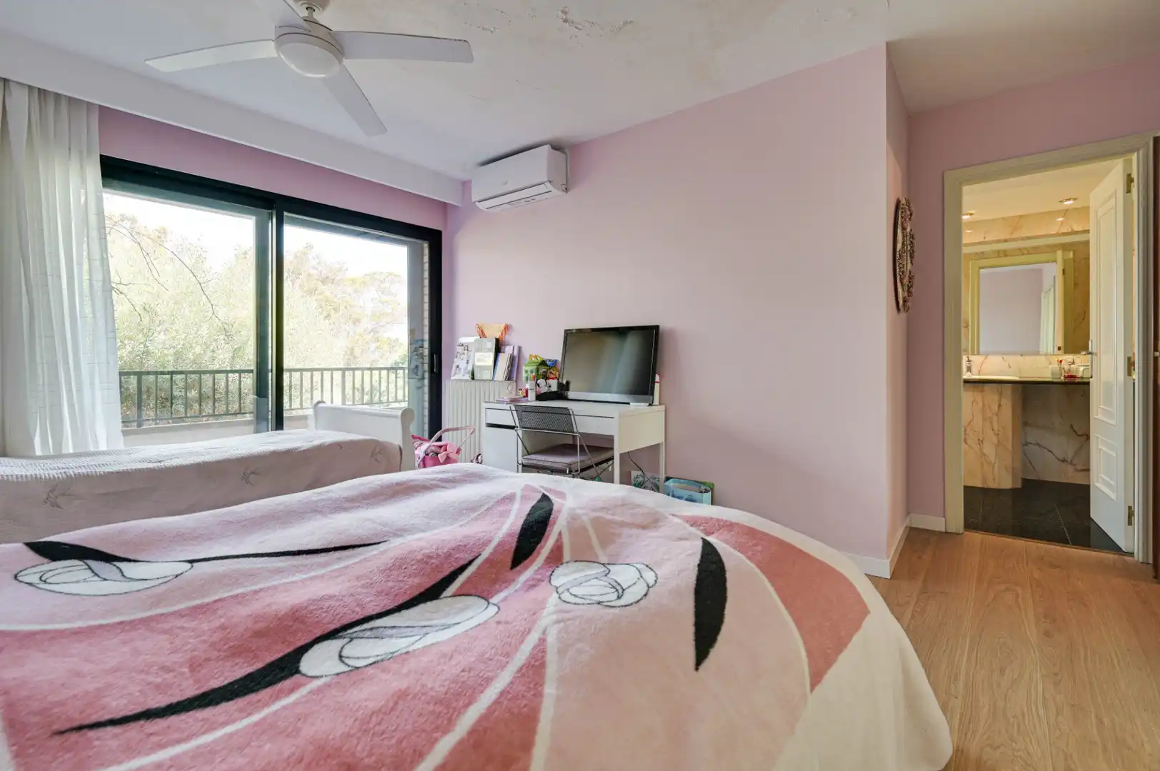 Habitación de Casa adosada en venta en Lloret de Mar con Aire acondicionado, Calefacción y Amueblado