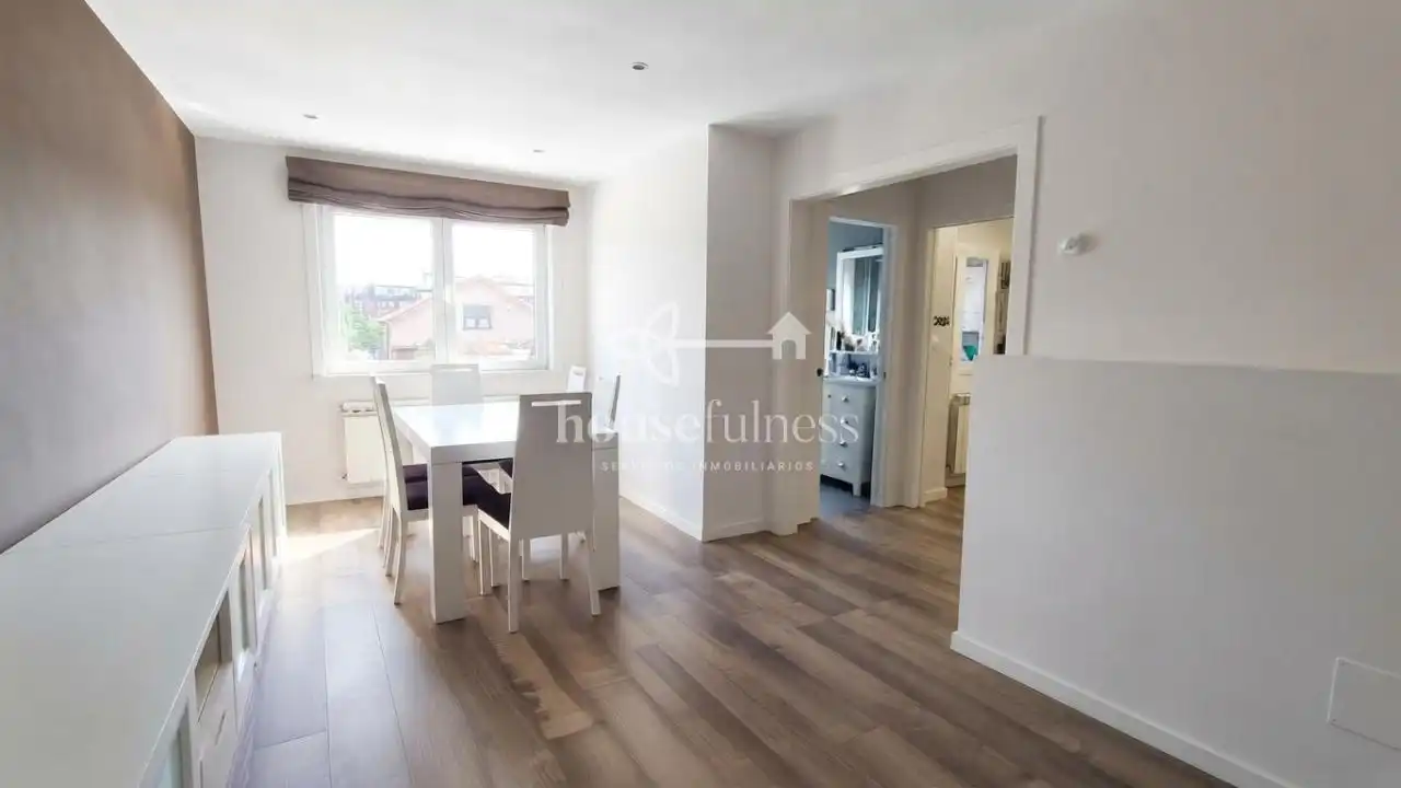 Piso en venta en O Feal - Xubia