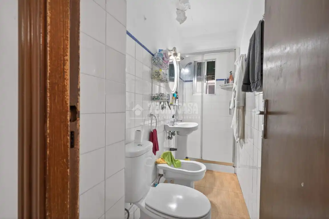 Baño de Piso en venta en Córdoba con Aire acondicionado, Terraza y Amueblado