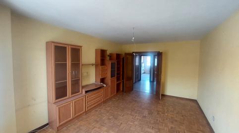 Foto 4 de Piso en venta en Calle la Sierra, Villaquilambre, León