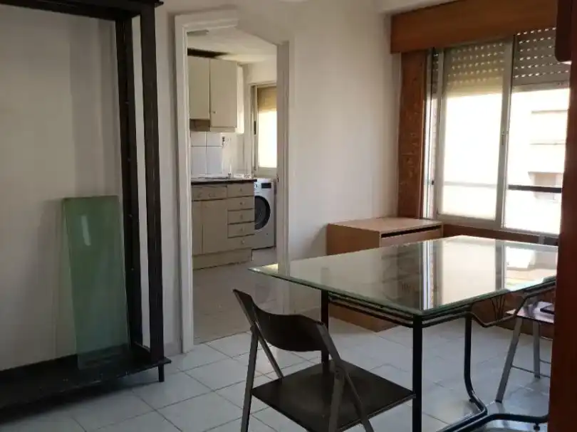 Cuina de Pis en venda en Miranda de Ebro amb Terrassa i Balcó