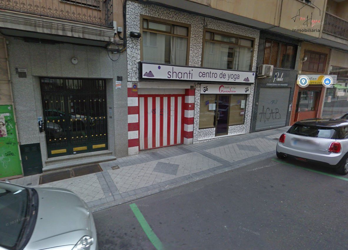Vista exterior de Garatge en venda en Salamanca Capital