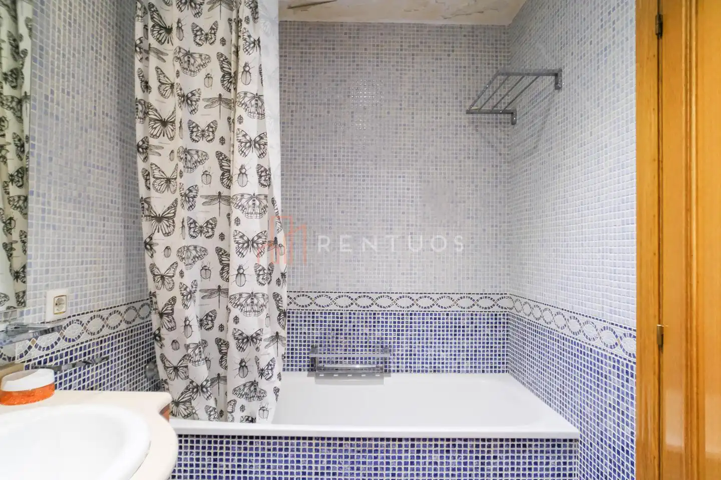 Bathroom of Ground floor for sale in Barcelona  with Heating