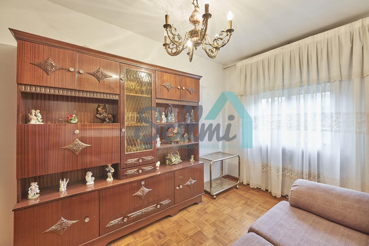 Living room of Flat for sale in Aller  with Parquet flooring, Storage room and Furnished