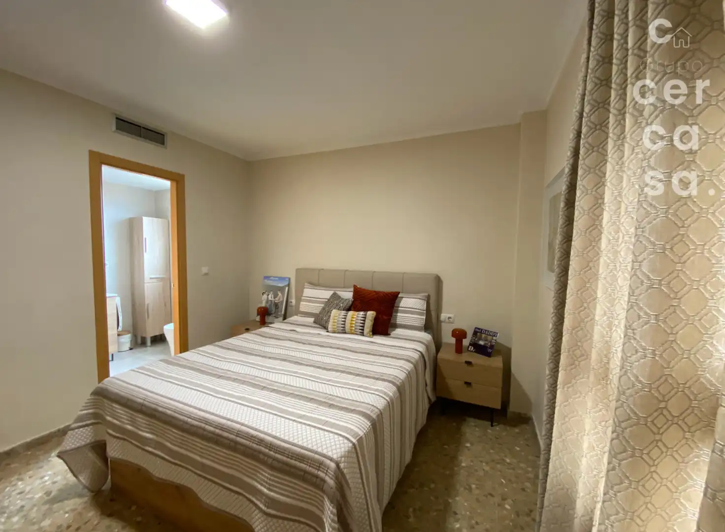 Piso en venta en Plaça de Sant Jeroni, Torrefiel