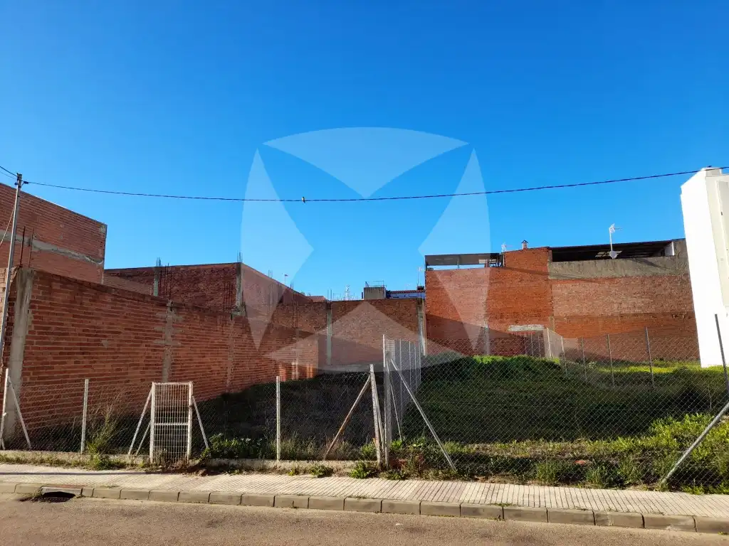 Terreny residencial en venda a C. la Sagra, 8, imagen 2