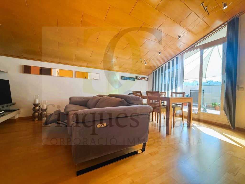 Dúplex en venda en Sant Fruitós de Bages amb Aire condicionat, Terrassa i Moblat