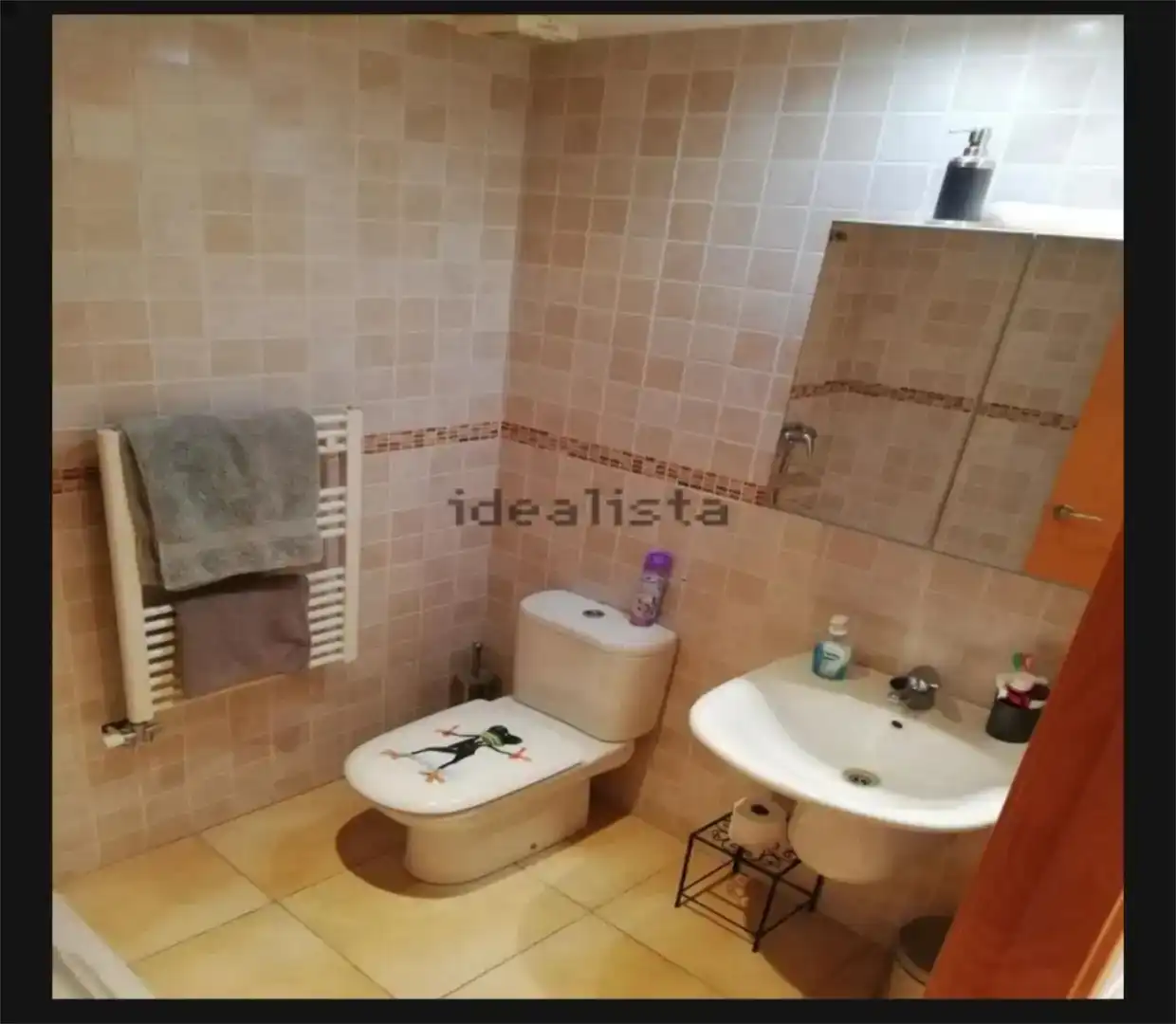 Bathroom of Flat for share in Taradell  with Furnished, Oven and Washing machine