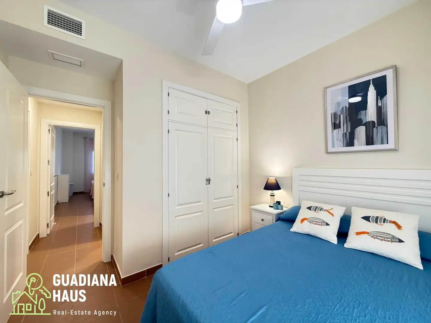 Schlafzimmer von Wohnungen zum Verkauf in Ayamonte mit Privatgarten, Terrasse und Gemeinschaftspool