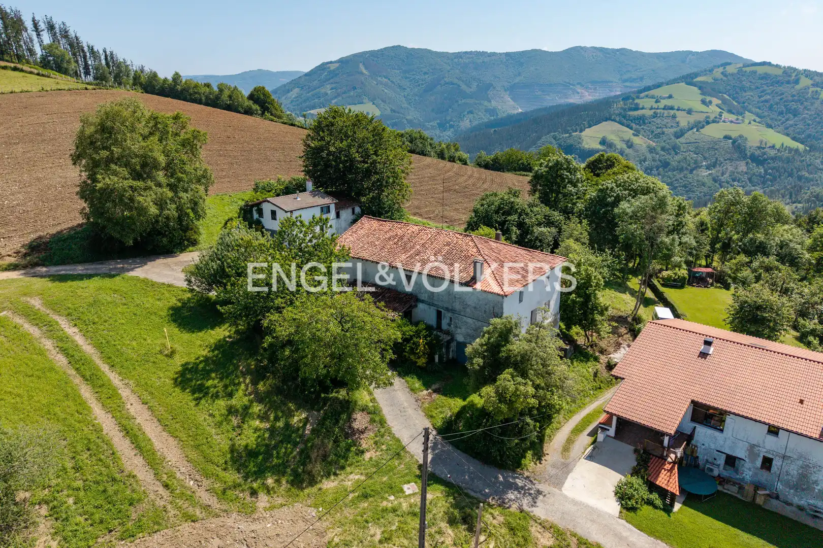 Houses for sale in Orendain  with Heating and Private garden