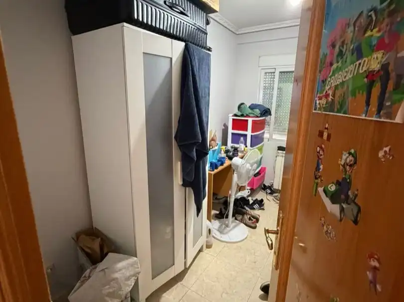 Dormitori de Pis en venda en Alcalá de Henares amb Aire condicionat, Terrassa i Balcó