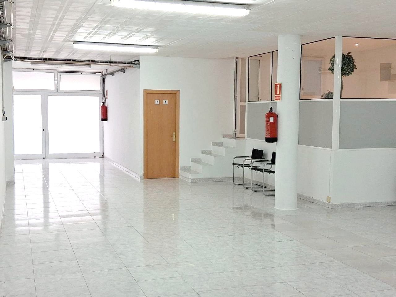 Premises for sale in Castellbisbal