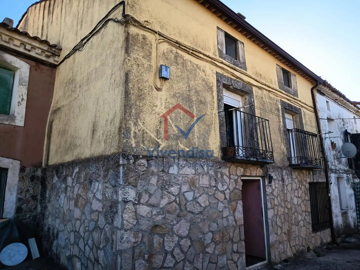 Vista exterior de Casa o chalet en venta en Sacecorbo con Calefacción