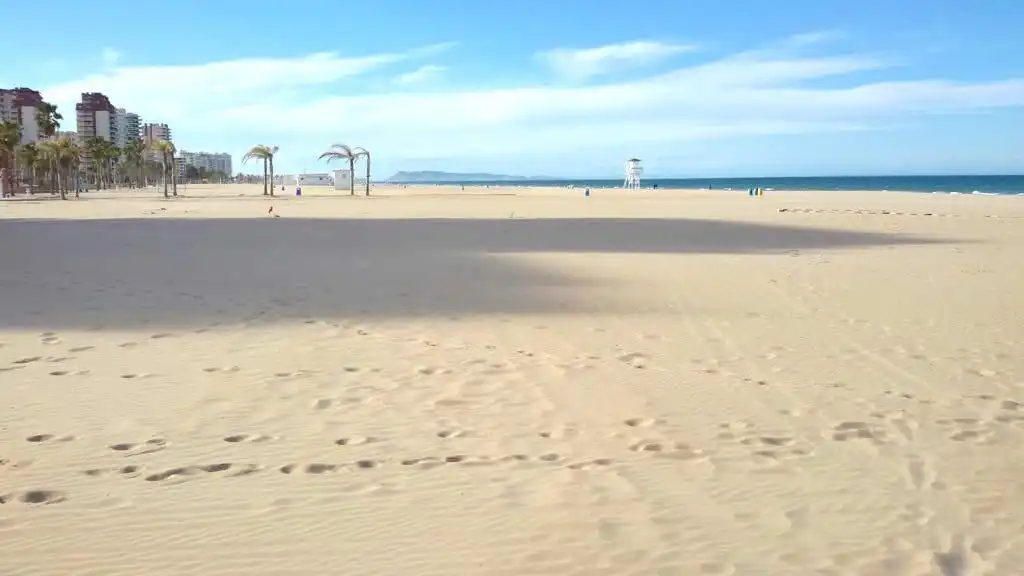 Vista exterior de Apartamento en venta en Gandia con Terraza y Balcón