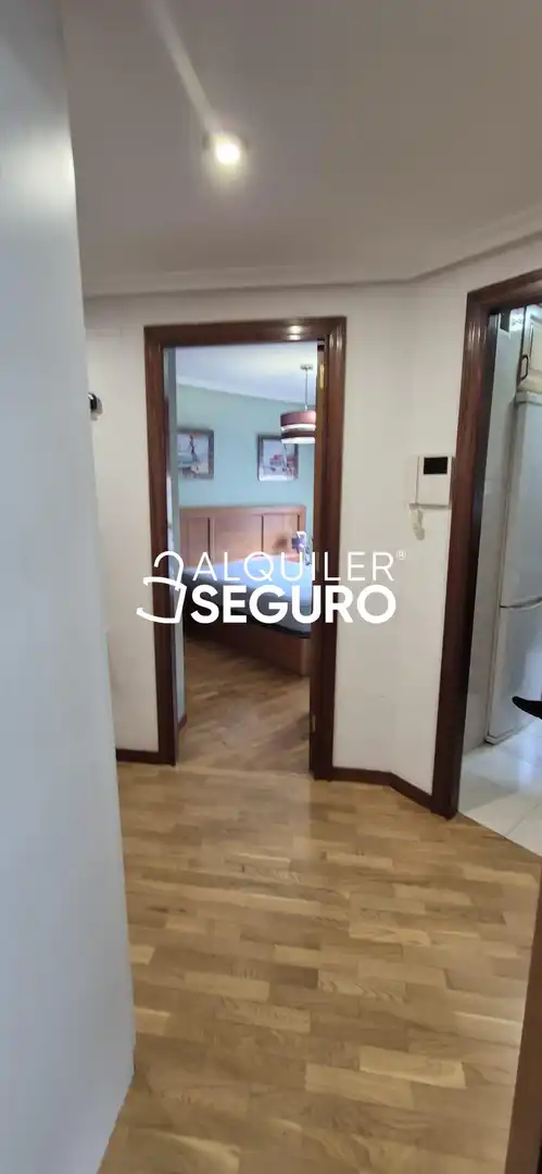 Schlafzimmer von Loft zur Miete in Oviedo  mit Heizung, Terrasse und Möbliert