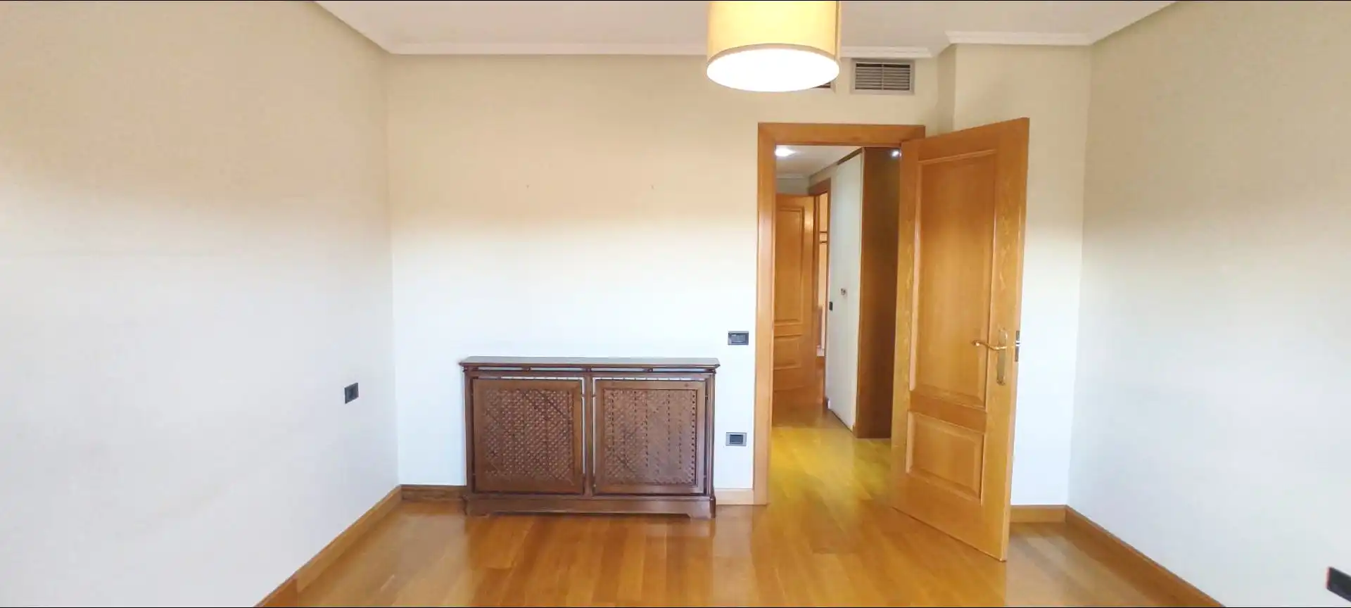 Piso de alquiler en Zaragoza con Aire acondicionado, Calefacción y Parquet